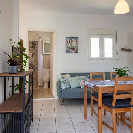 Babilia Central Appartment Suites Limenas Hersonisou แอร์ซอนิสซอส ภายนอก รูปภาพ