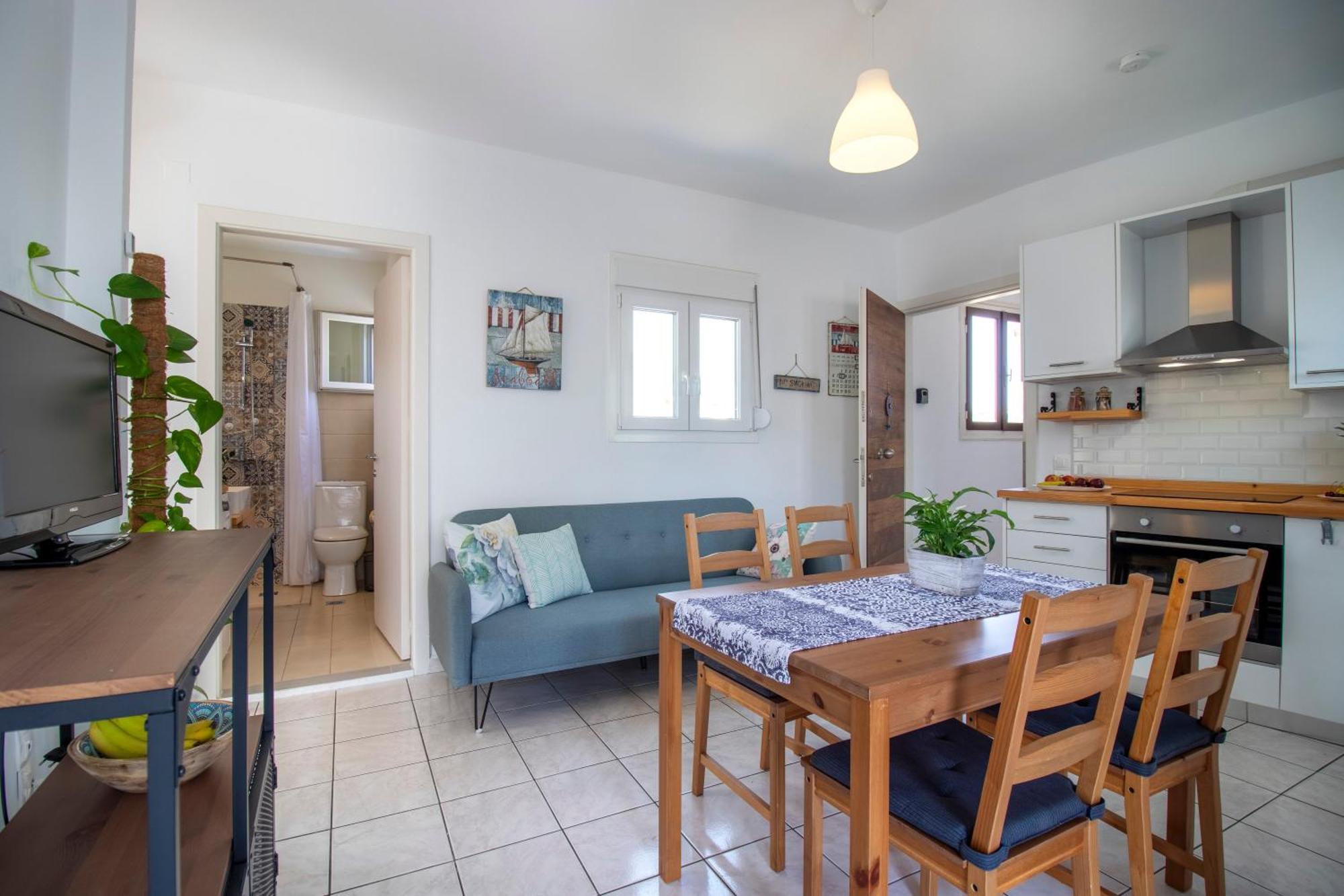 Babilia Central Appartment Suites Limenas Hersonisou แอร์ซอนิสซอส ภายนอก รูปภาพ