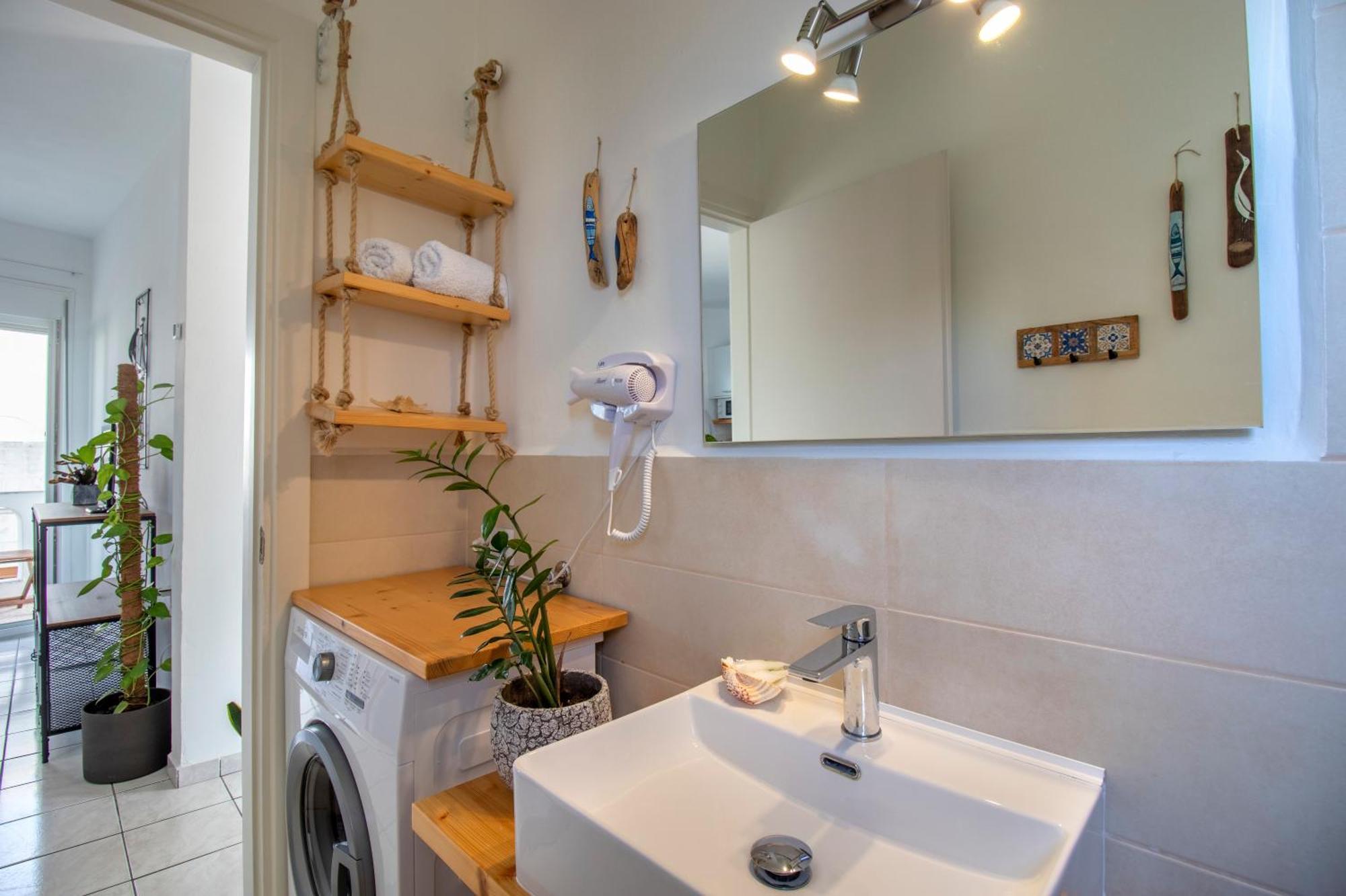 Babilia Central Appartment Suites Limenas Hersonisou แอร์ซอนิสซอส ภายนอก รูปภาพ