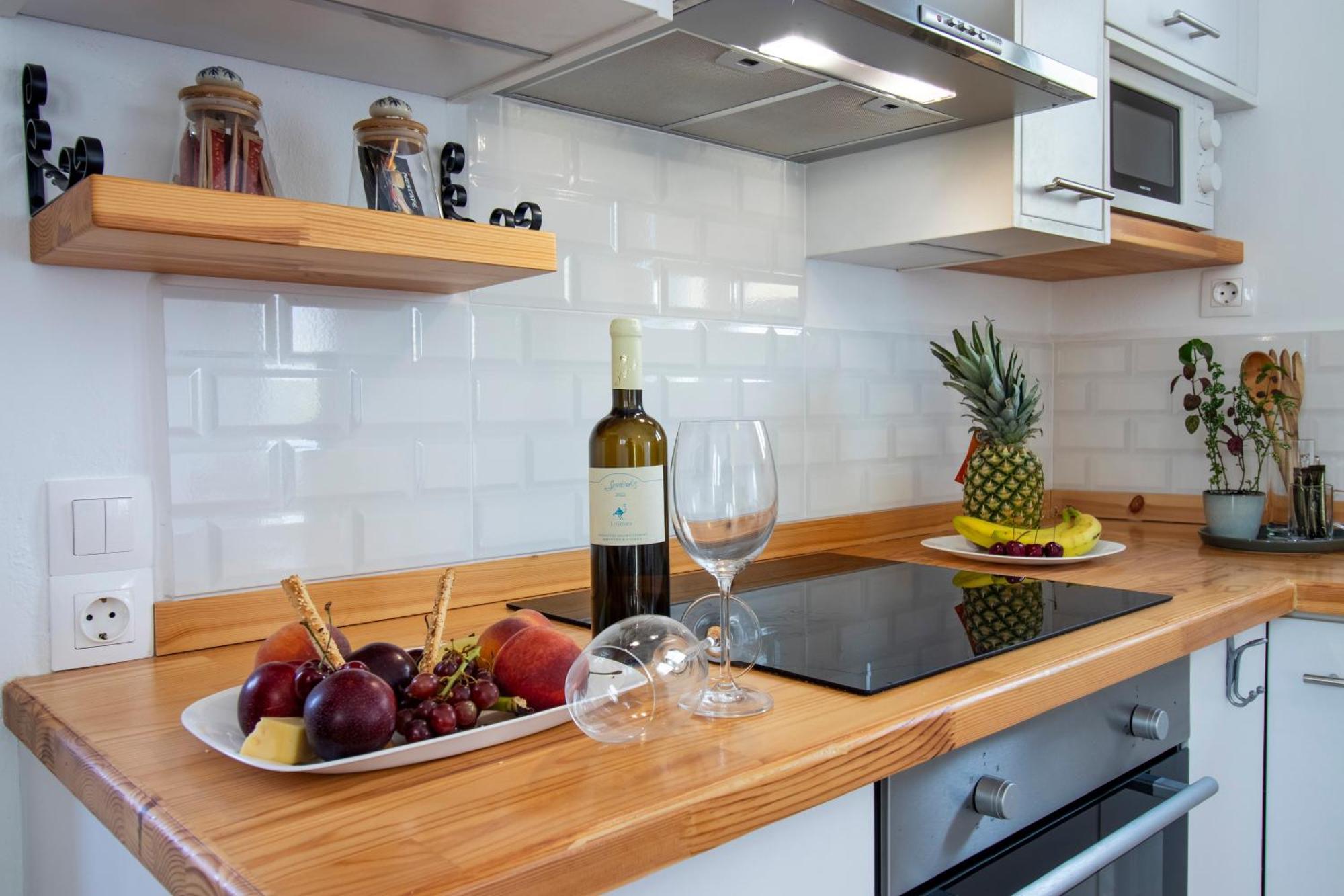 Babilia Central Appartment Suites Limenas Hersonisou แอร์ซอนิสซอส ภายนอก รูปภาพ